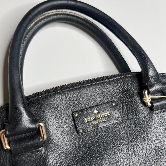 Kate Spade Cedar Street Carly Satchel Black Leather Handbag - Picture 9 of 9